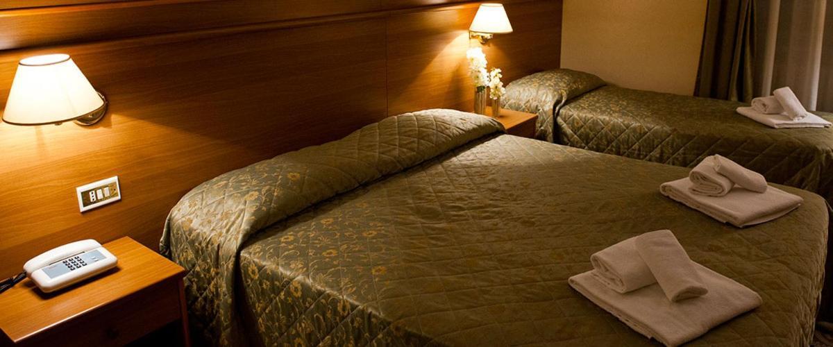 Hotel Capys Капуа Екстер'єр фото